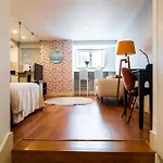 Cozy Lovely Studio's In Lisboa