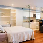 Cozy Lovely Studio's In 公寓